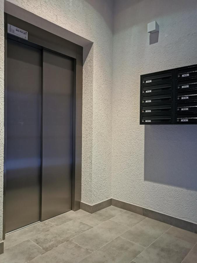 Apartament Raciborska 1 Krasków Εξωτερικό φωτογραφία