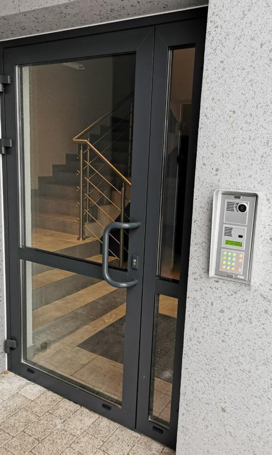 Apartament Raciborska 1 Krasków Εξωτερικό φωτογραφία